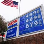 The U.S. average gasoline price slipped to about $4.25 per gallon on October 28, 2026. Here’s what drivers should know about fuel costs.